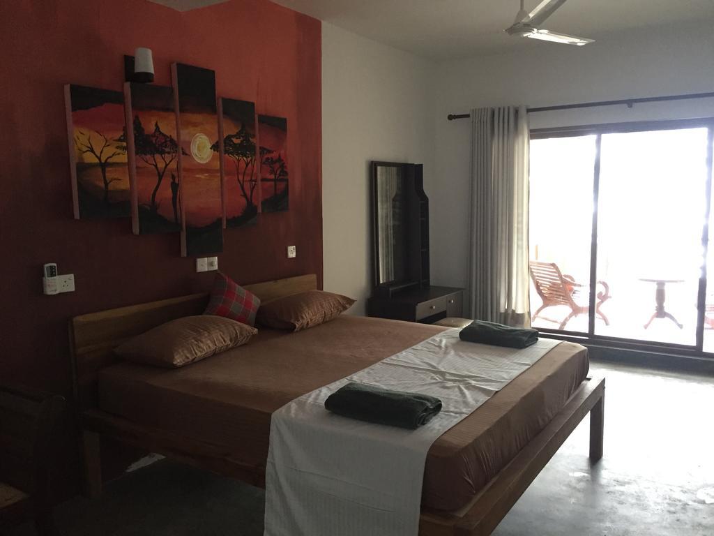 Surf Lanka Hotel Matara Eksteriør billede
